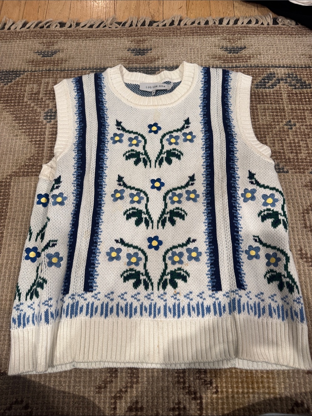Lug Von Siga Floral V-Neck Sweater Vest in White & Blue